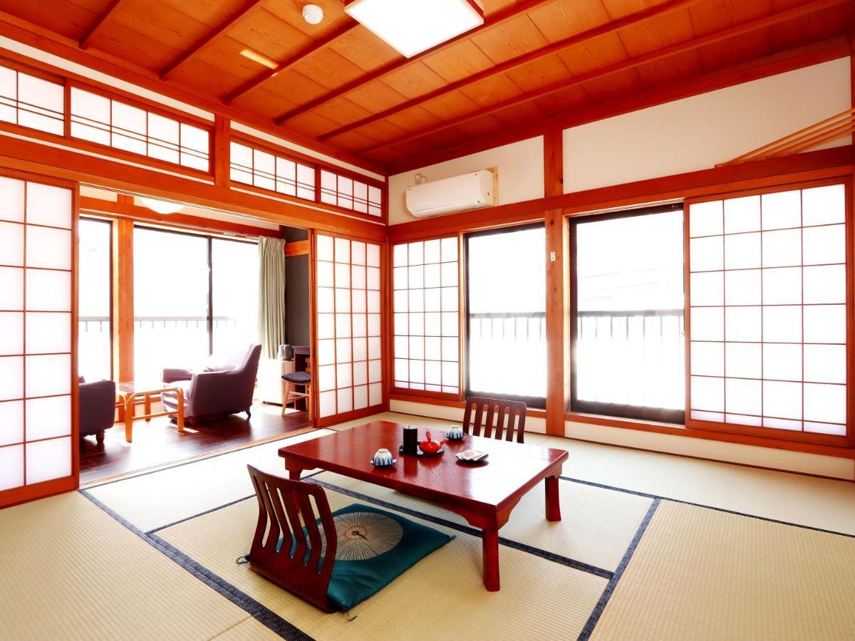富山県 よしのや旅館 Nanto Kültér fotó